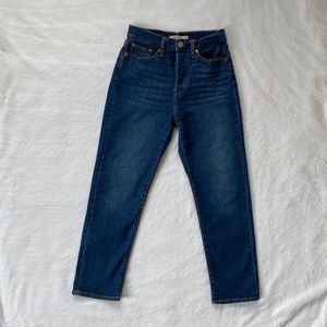 LEVI’S Women’s Wedgie Straight Fit: Forget Me Not Forever W28 L28